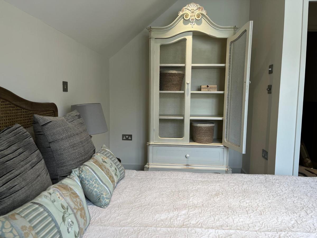 Walcot Yard With Parking, Bath Keys Apartman Kültér fotó