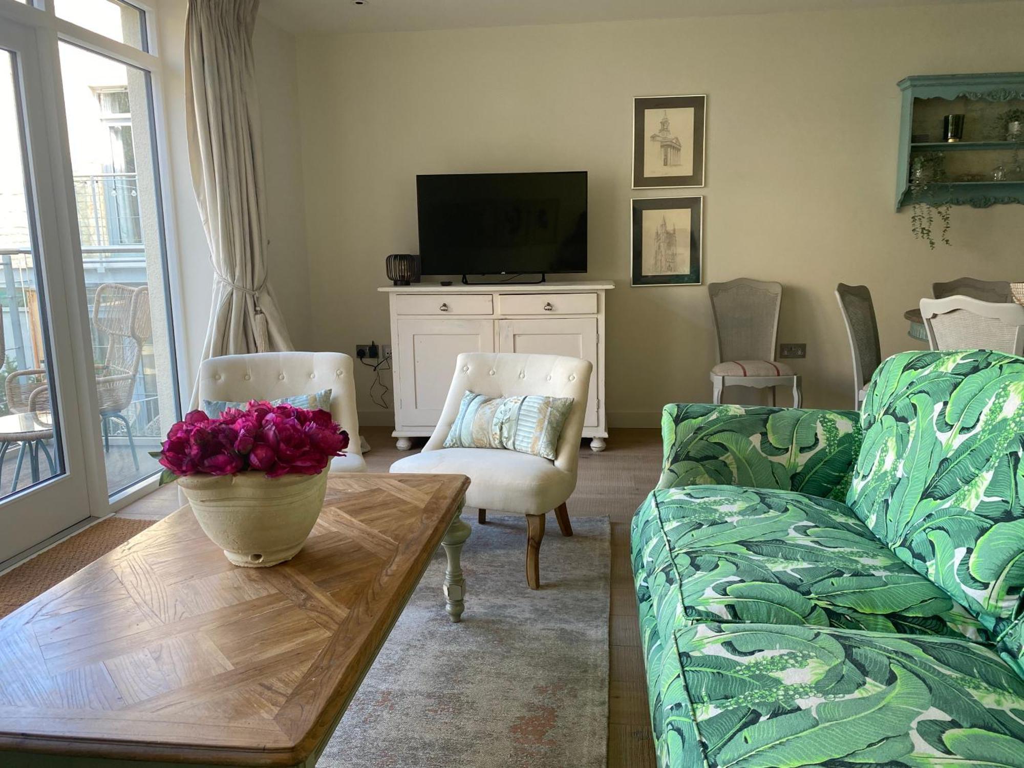 Walcot Yard With Parking, Bath Keys Apartman Szoba fotó